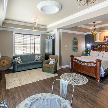 Brookside Inn Boutique Hotel Άμποτσφορντ Εξωτερικό φωτογραφία
