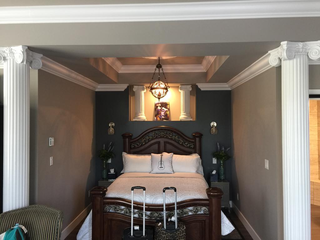 Brookside Inn Boutique Hotel Άμποτσφορντ Εξωτερικό φωτογραφία